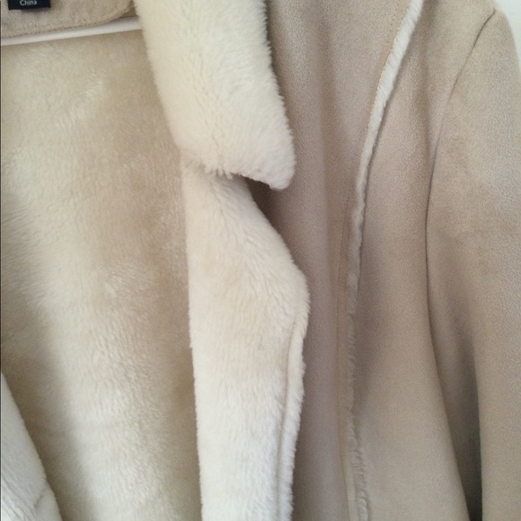 Cream Sonoma suede fleece coat size large - Picture 3 of 8